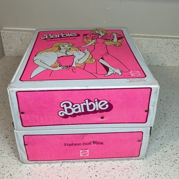 ☀️ 3 / 15 ☀️ Vintage Barbie Trunk - Picture 2 of 16